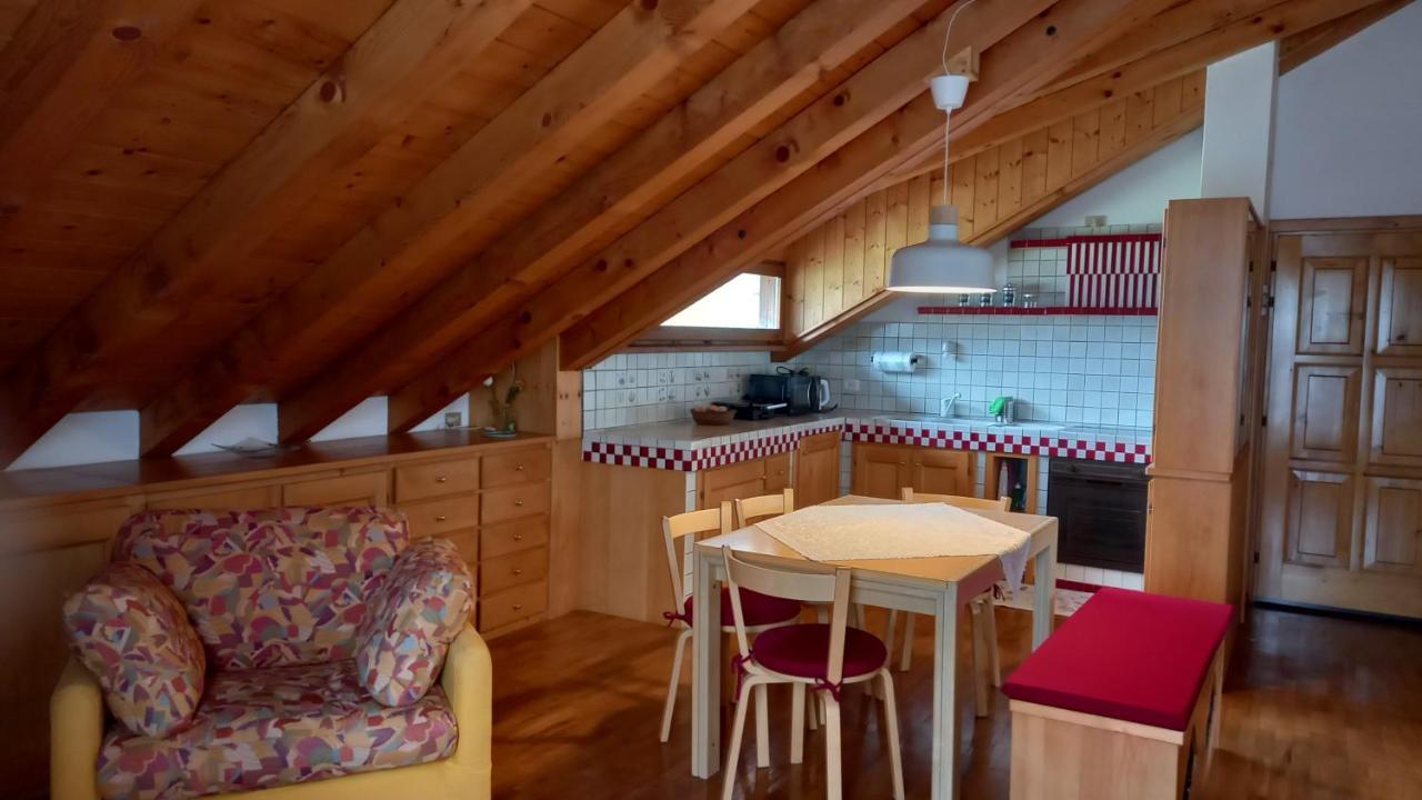 Deliziosa Mansarda Con Vista Dolomiti Apartment San Vito di Cadore Exterior photo